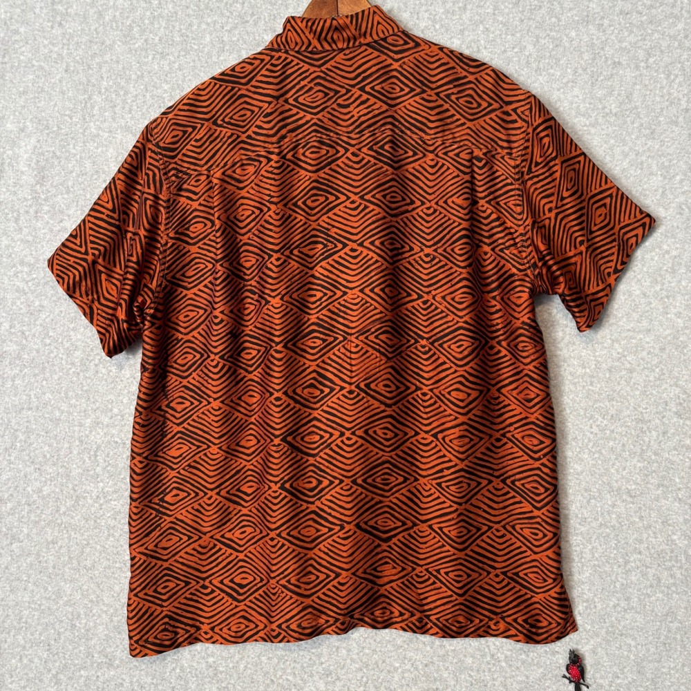 Milo's Men's S Short Sleeve Button Down Shirt 100% Silk Orange Black Geometric - Picture 4 of 8